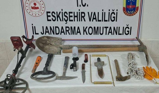 Eskişehir'de kaçak kazıya baskın!