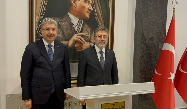 Bakan Yumaklı'dan Eskişehir Valiliği'ne ziyaret
