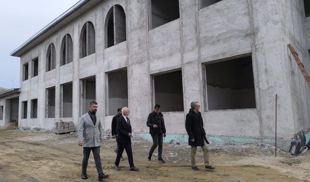 Sivrihisar'da yeni sağlık merkezleri incelendi