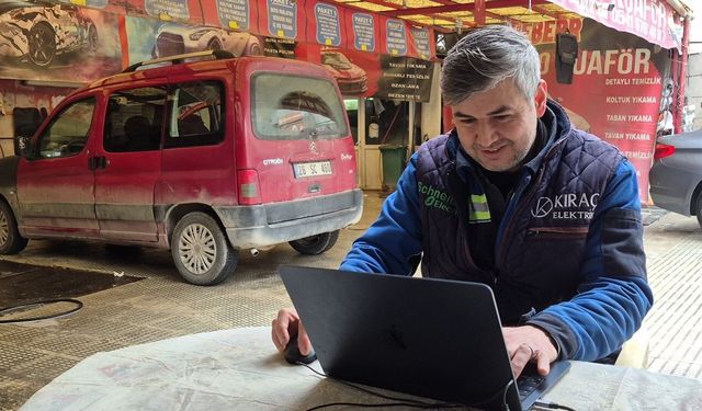 Simülasyon ona gerçek araba yıkamaktan daha zor geldi