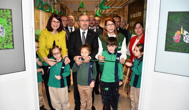 Eskişehir’de miniklerden Yeşilay Haftası sergisi