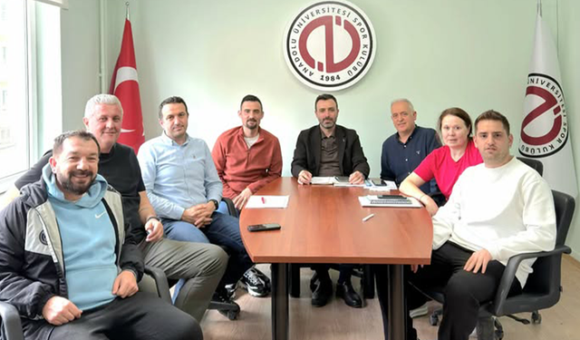 Anadolu Üniversitesi Spor Kulübü'nde antrenörler açıklandı