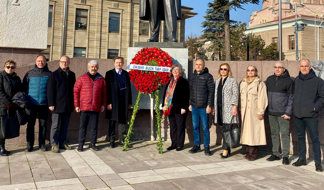 Eskişehir'de hekimlerden 14 Mart mesajı