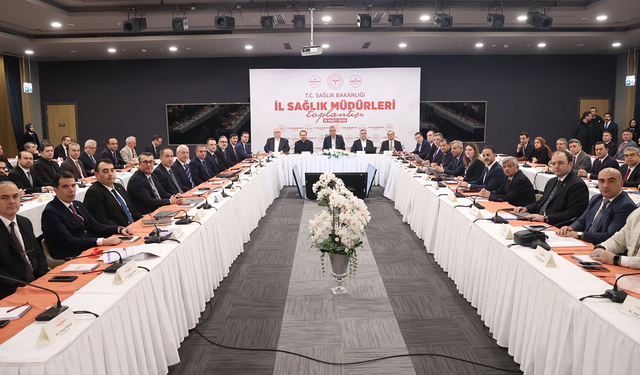 Eskişehir İl Sağlık Müdürü İstanbul'da toplantıya katıldı