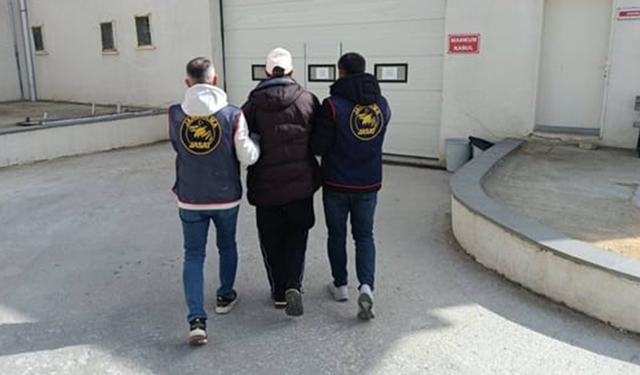 Eskişehir'de 21 yıl hapis cezası ile aranan şahıs yakalandı