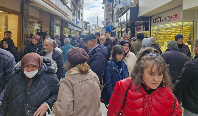 Eskişehir'de kuyumcularda altın kalmadı
