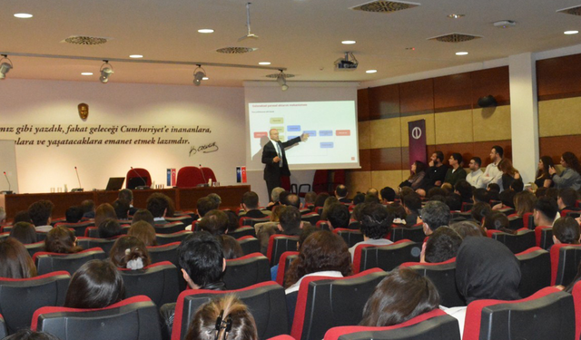 TCMB Başkan Yardımcısı Cevdet Akçay Eskişehir'de