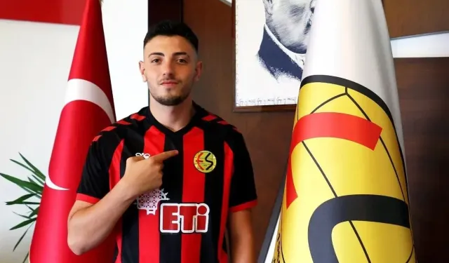 Eskişehirspor'da Arda Okumuş son maça kaptan olarak çıktı