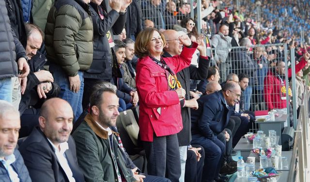 Başkan Ayşe Ünlüce'den Eskişehirspor’a tebrik