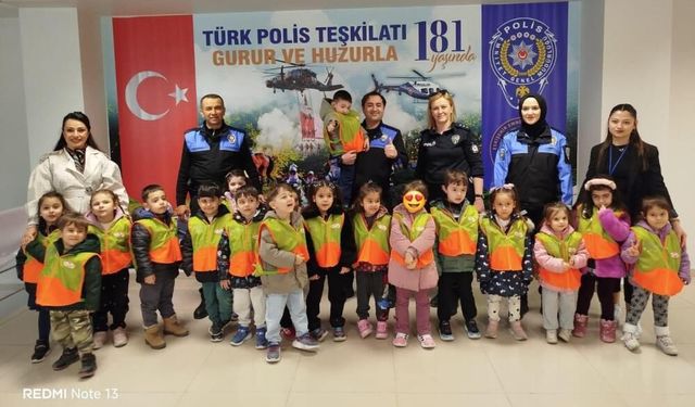 Eskişehir'de 780 öğrenci emniyet birimlerini gezdi