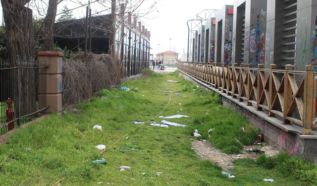 Eskişehir’de Hat Boyu bakımsızlığı ile tepki topluyor