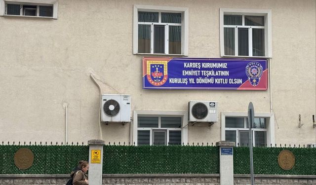 Eskişehir'de jandarmadan polis teşkilatına jest