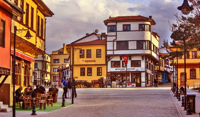 Gözden kaçan değişim: Eskişehir’de yeni bir dönem mi başlıyor?