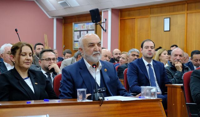 Odunpazarı’nda Mehmet Kepez’den CHP’lilere: “Siz kendi kendinizin düşmanısınız”