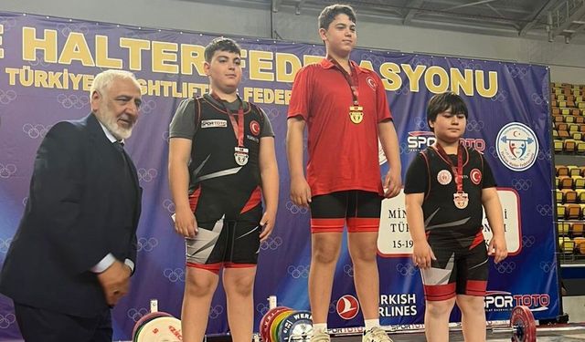 Taha Toprak Türkiye ikincisi oldu