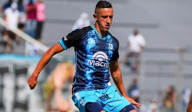 Uçakta "bomba" şakası yaptı: Pahalıya patladı