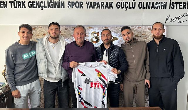 Eskişehirsporlu oyunculardan EASKF ziyareti
