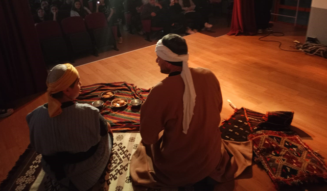 Eskişehir’de 'Bizim Yunus' tiyatro oyunu sergilendi