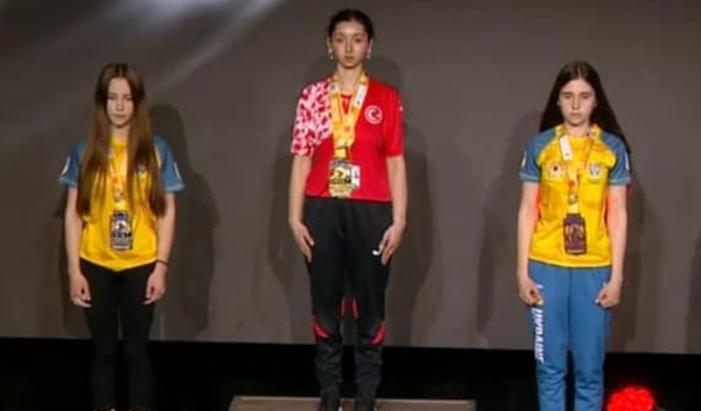 Eskişehirli sporcu büyük bir başarıya imza attı
