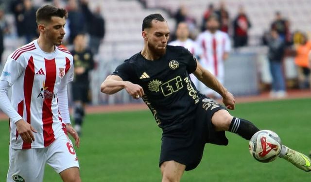 Eskişehirspor'un rakibi Ayvalıkgücü Karşıyaka’yı eledi