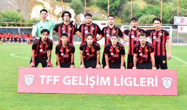 Genç Şimşekler Türkiye üçüncüsü!