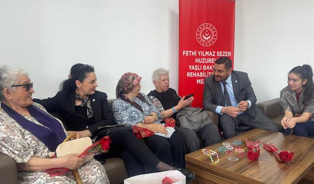 Eskişehir'de İYİ Parti’den huzurevi ziyareti