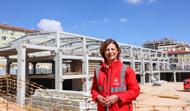 Kurtuluş Kapalı Pazar Yeri’nde son durum: Projenin yüzde 50’si tamamlandı