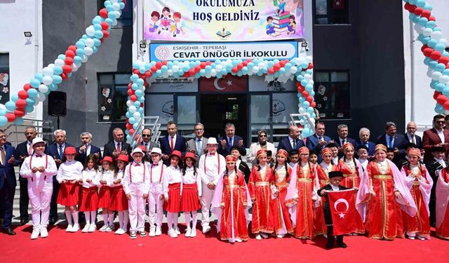 Cevat Ünügür İlkokulu, düzenlenen törenle açıldı