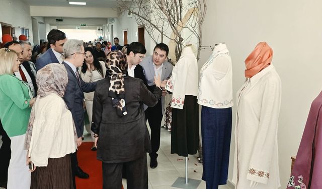 Alpu Halk Eğitimi Merkezi'nden yıl sonu sergisi