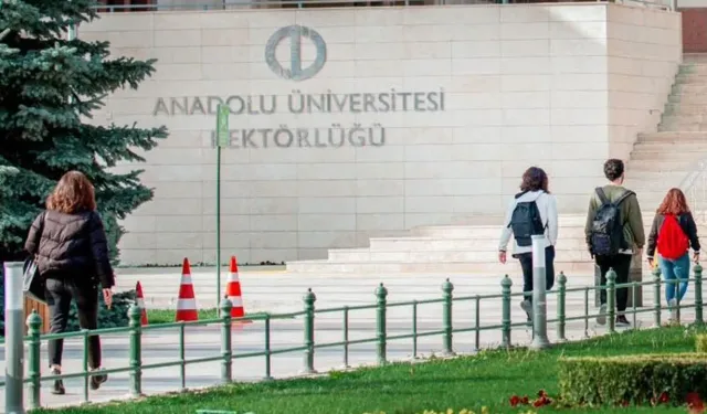 Milyonlarca öğrenciyi ilgilendiriyor: Yaz okulu yönetmeliğinde büyük değişiklik