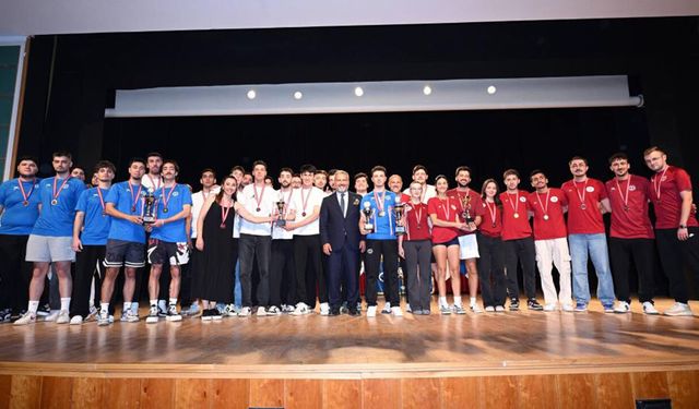 2026 Anadolu Üniversitesi Spor Ödülleri sahiplerini buldu
