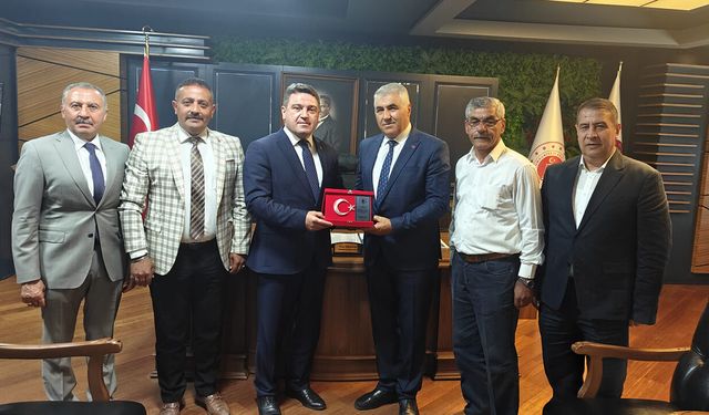 Dadaşlardan Başsavcı Üzeyir Karakülah’a veda ziyareti