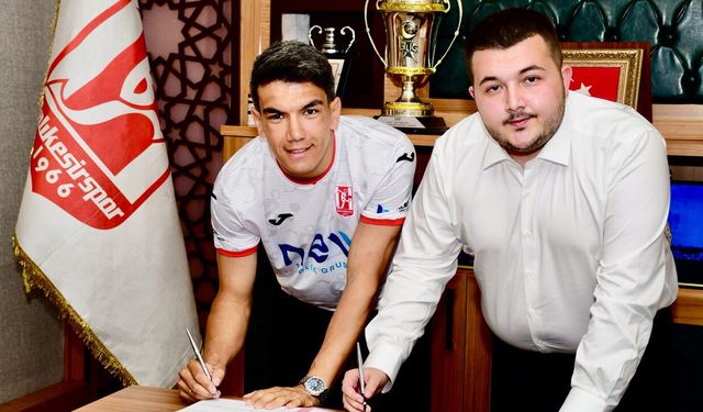 Eskişehirspor’dan ayrılmıştı: Yeni takımına imza attı