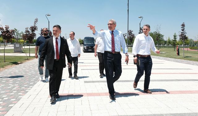 Gediz OSB Başkanı Altıngemi'den Nadir Küpeli’ye ziyaret