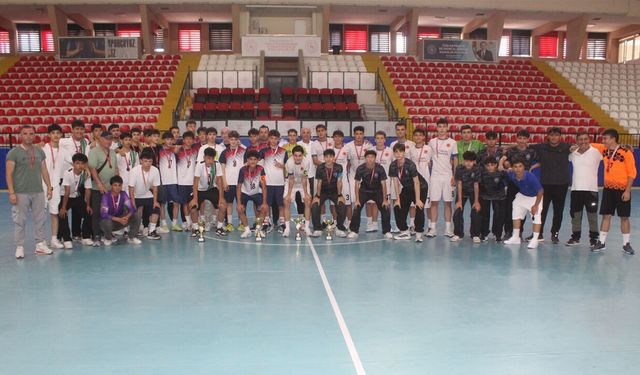 Eğitimciler Spor Lisesi il şampiyonu oldu