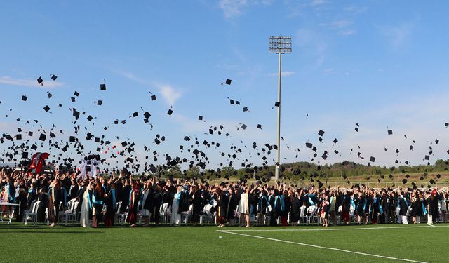 ESOGÜ’de mezuniyet coşkusu yaşandı