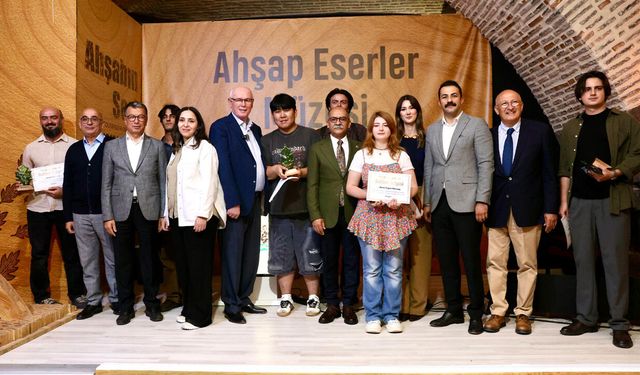 Odunpazarı'nda 9. Uluslararası Ahşap Heykel Festivali tamamlandı