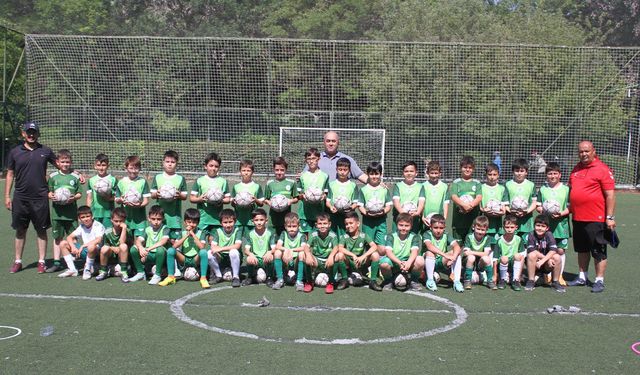 Şekerspor Yaz Futbol Okulu kapılarını açtı