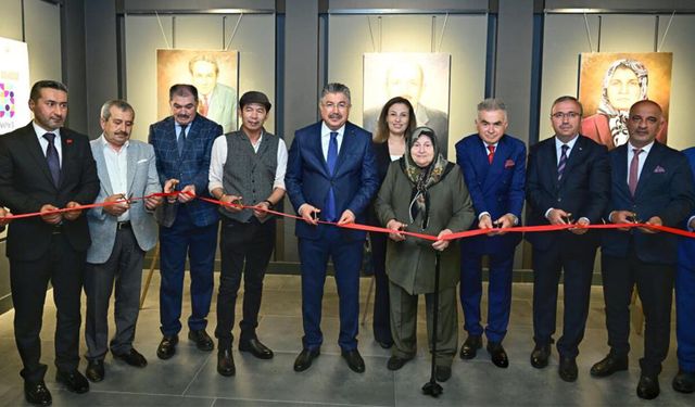 Ahde Vefa Resim Sergisi'nde hayırseverler anıldı