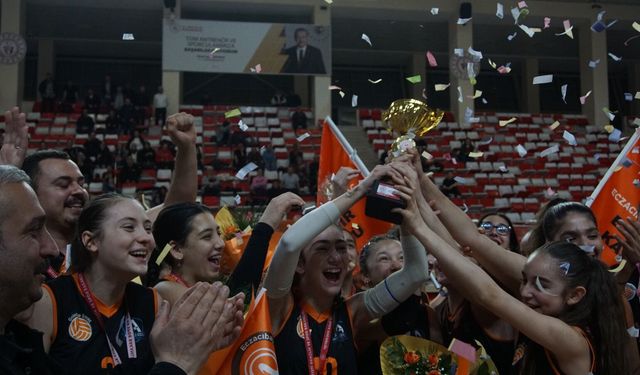 Ülke voleybolunun kalbi bir ay boyunca Eskişehir'de atacak