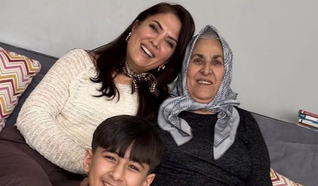 Eskişehirli yazar Dilek Cesur'un annesi vefat etti