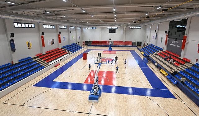 Anadolu Üniversitesi spor kültürünü başarılarla büyütüyor