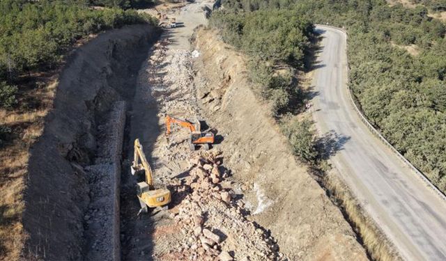 Eskişehir-Sarıcakaya yolunda sevindiren gelişme: Yıkılan duvar tamir edildi