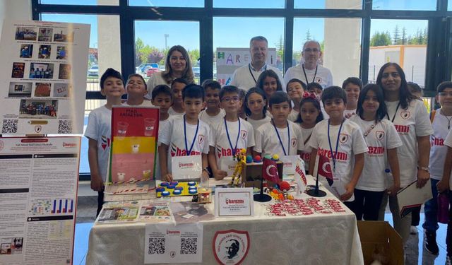 Eskişehir Vali Münir Raif Güney İlkokulu yıl sonu sergisi beğeni topladı
