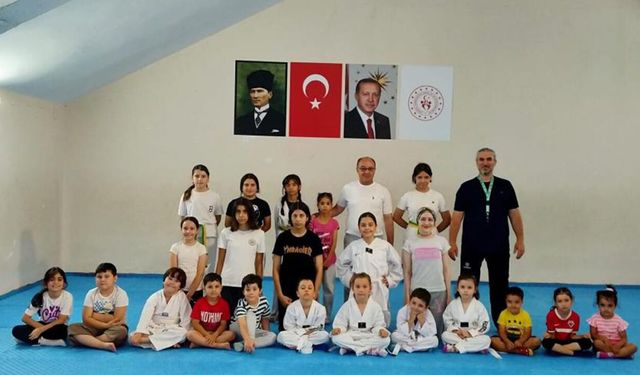 Eskişehir'de taekwondo antrenmanları hız kesmiyor