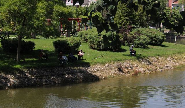 Kanlıkavak’ta balık tutmanın keyfine vardılar