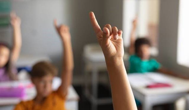 MEB'den okullara sosyal medya talimatı