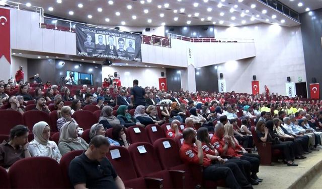 Seyitgazi’de orman yangınında şehit olan 10 kahramana vefa