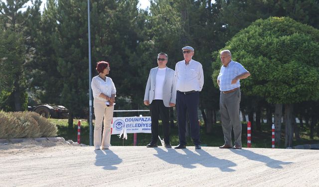 Başkan Kurt’tan Odunpazarı’nda saha turu: Çalışmaları tek tek inceledi