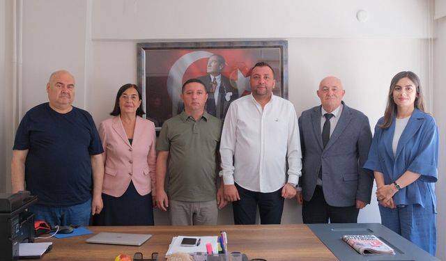 CHP Eskişehir’den İstikbal’e ziyaret: “İstifa furyası bitti”